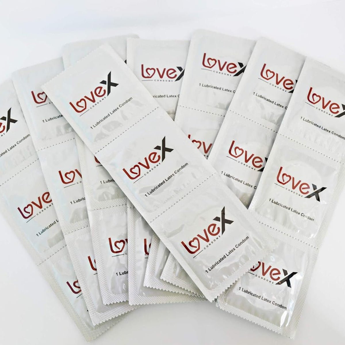LoveX Regular - 52 mm & Latex - Condomz