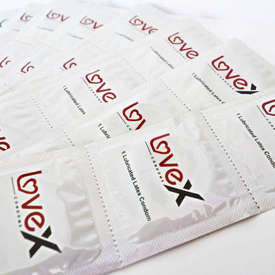 LoveX Regular - 52 mm & Latex - Condomz